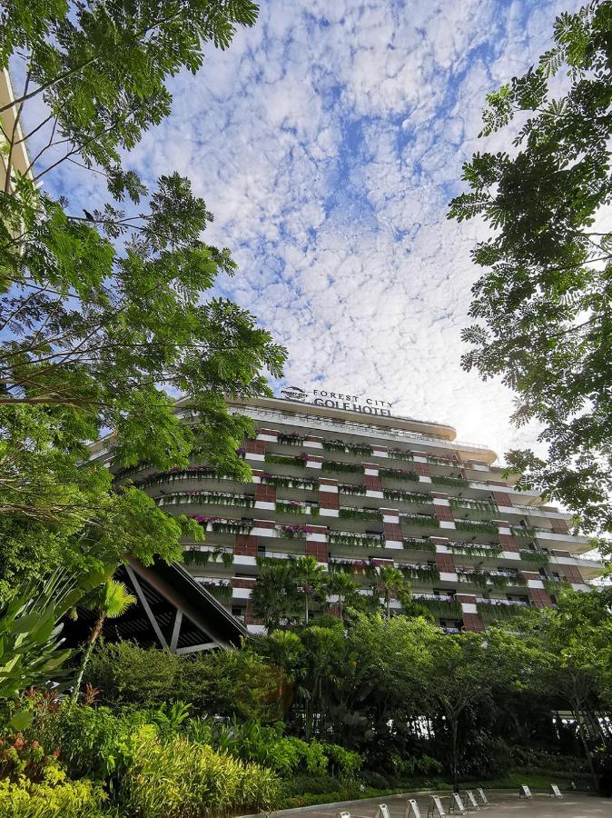 Forest City Golf Hotel Nusajaya  Kültér fotó