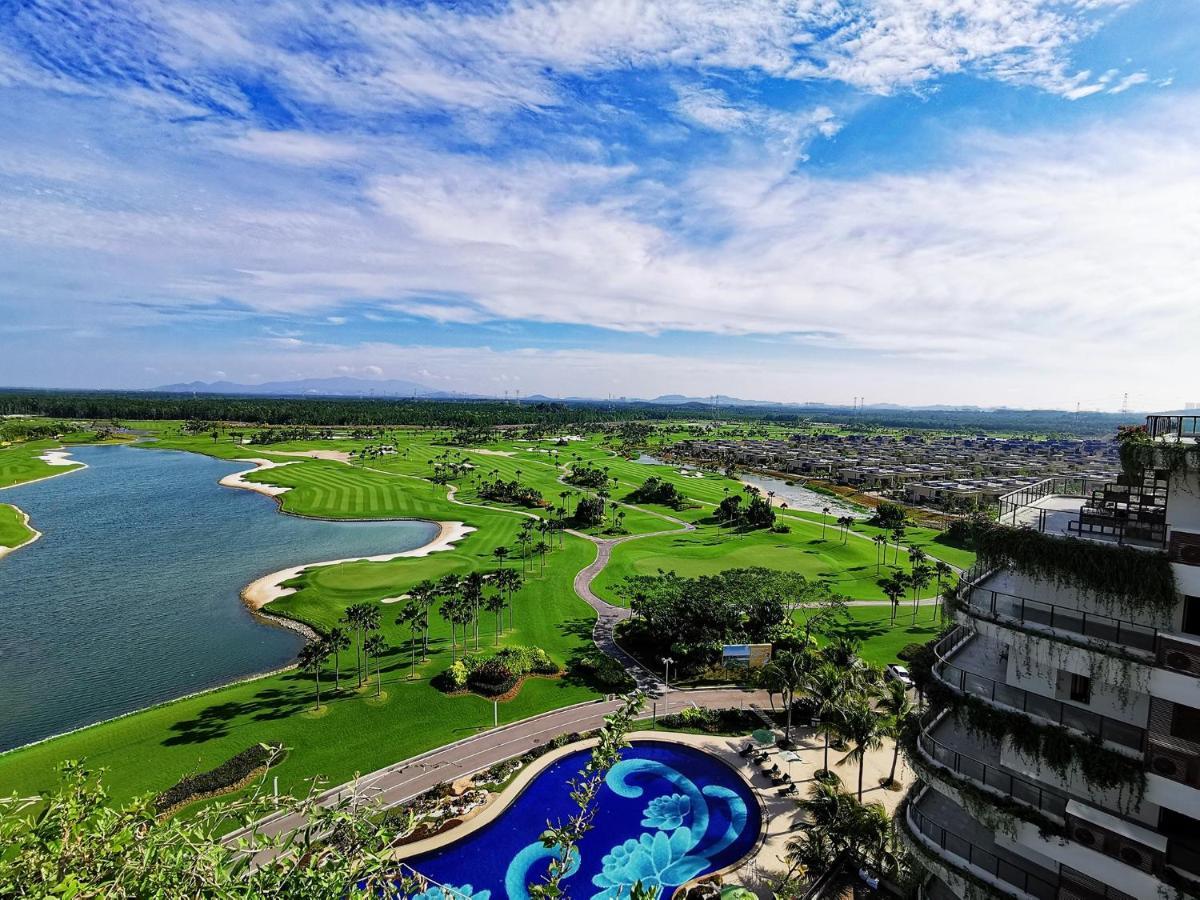 Forest City Golf Hotel Nusajaya  Kültér fotó