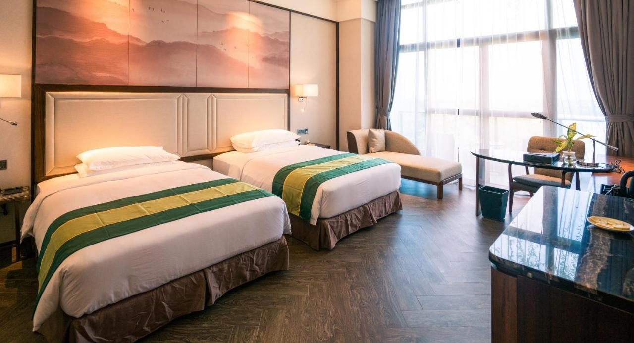 Forest City Golf Hotel Nusajaya  Kültér fotó